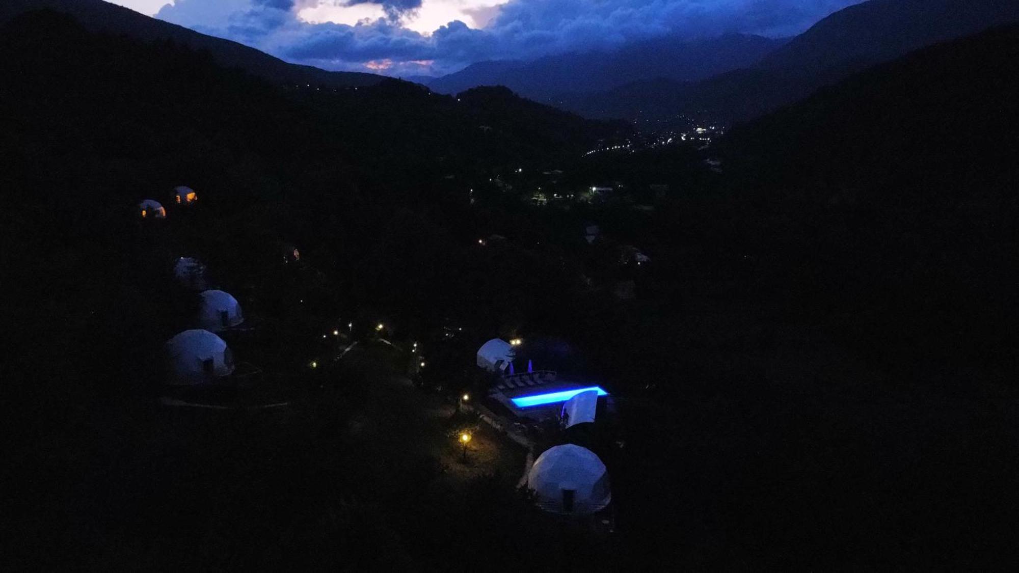 Glamping Georgia Krikhi Otel Ambrolauri Dış mekan fotoğraf