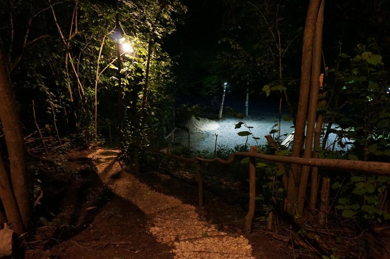 Glamping Georgia Krikhi Otel Ambrolauri Dış mekan fotoğraf
